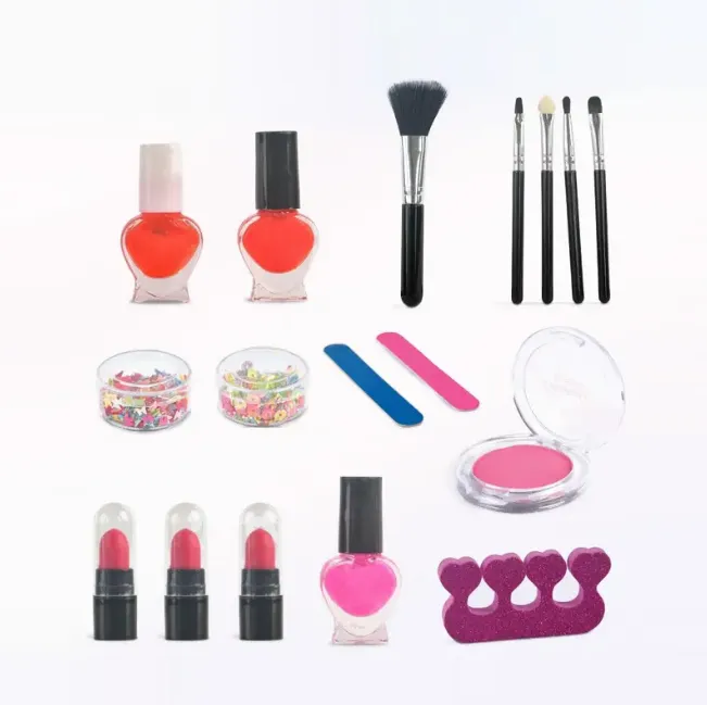19Pcs Realistic Fashion Girl Makeup Bag