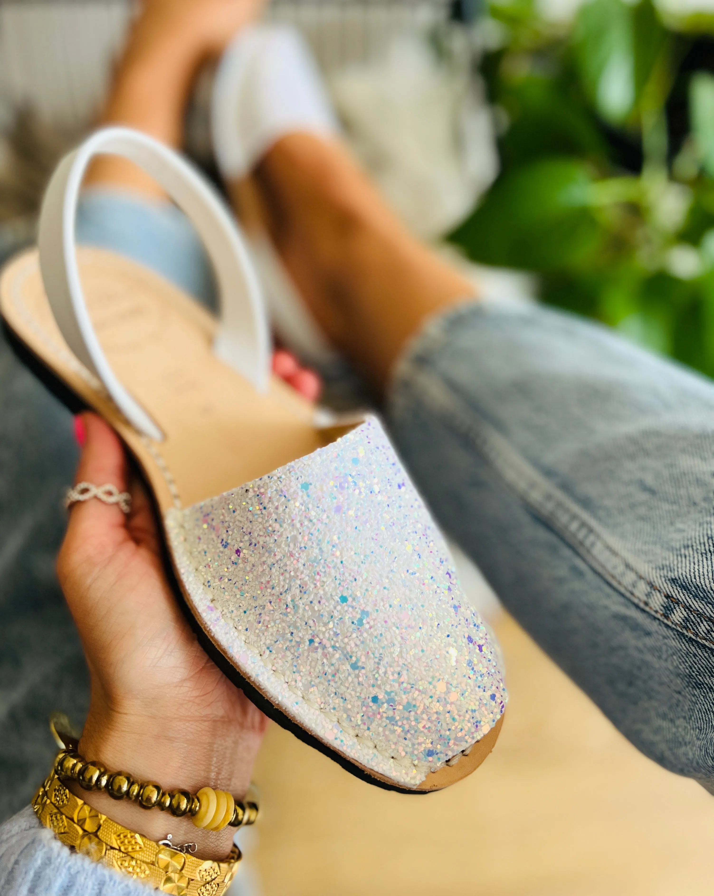 Elsa White Glitter