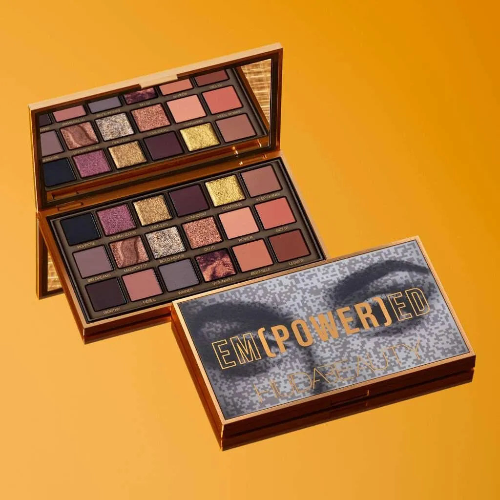 Huda Beauty - Empowered Eyeshadow Palette