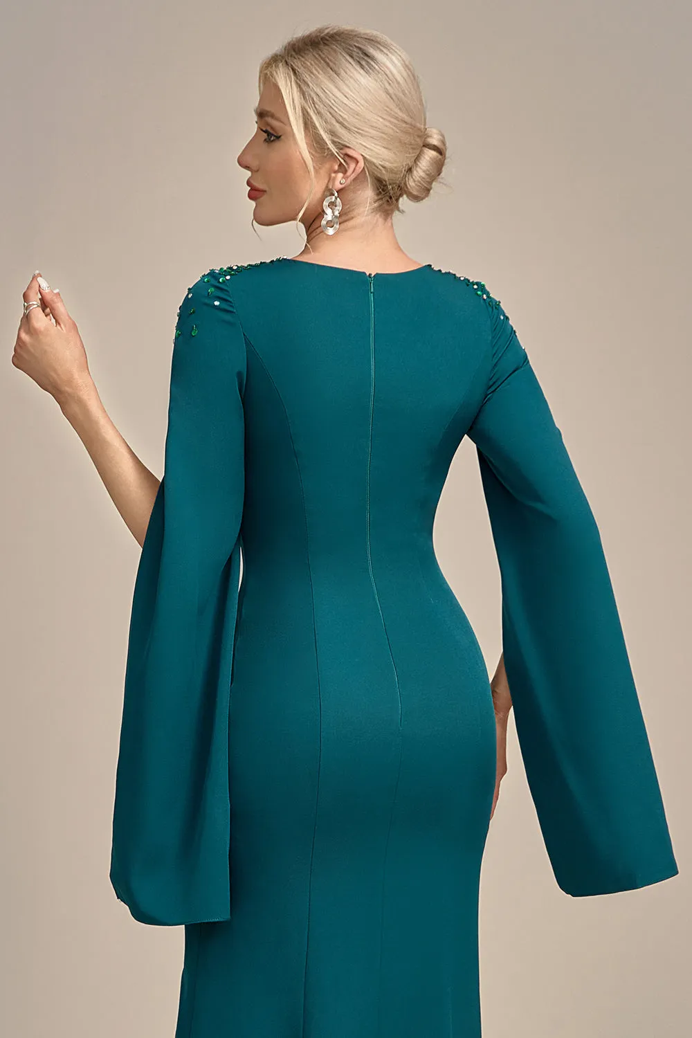 Luolandi Glitter Mermaid Round Neck Mother of the Bride Dress With Long Sleeves Floor Length
