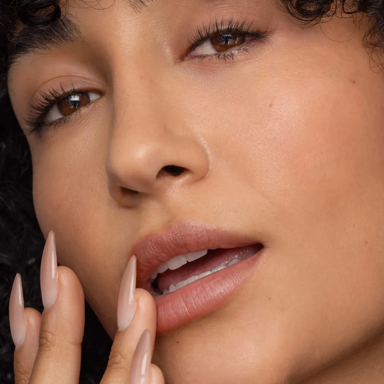 Poppy & Pout Lip Tint, Roxie