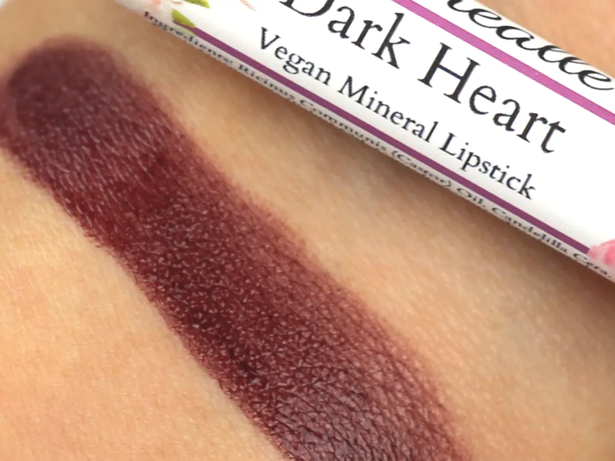 "Dark Heart" - Mineral Lipstick