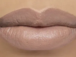 "Lovelorn" - Mineral Lipstick