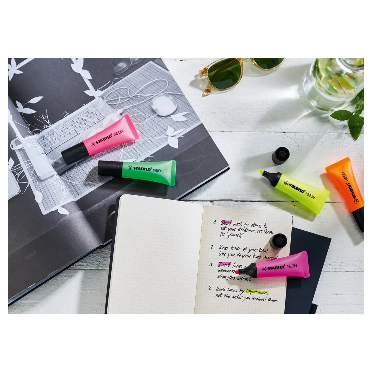STABILO NEON Magenta Highlighter Box of 10