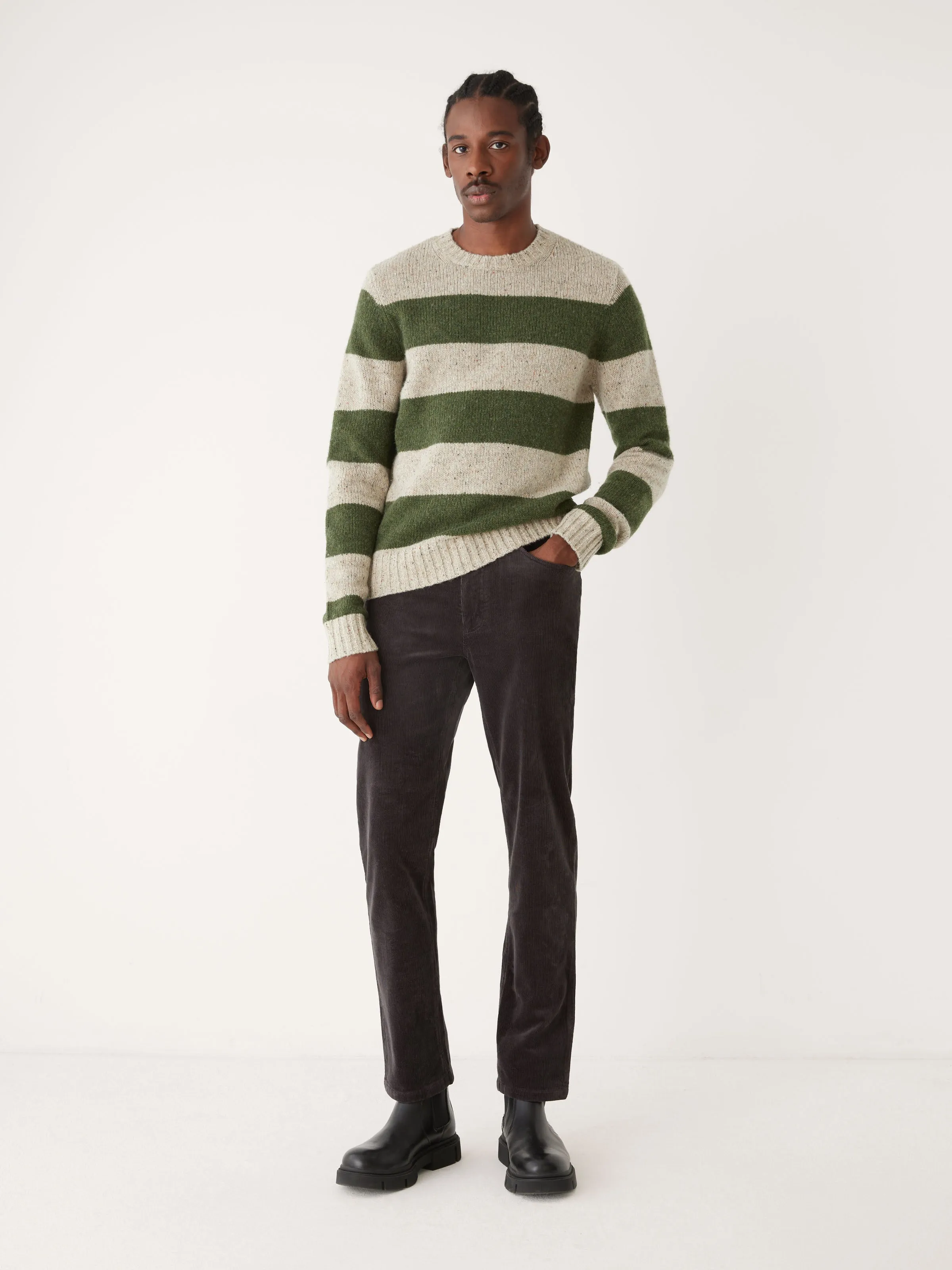 The Lambswool Crewneck Sweater in Forest Green
